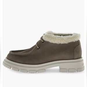 NWT Candice Cooper Chado London Faux Shearling Bootie in Taupe